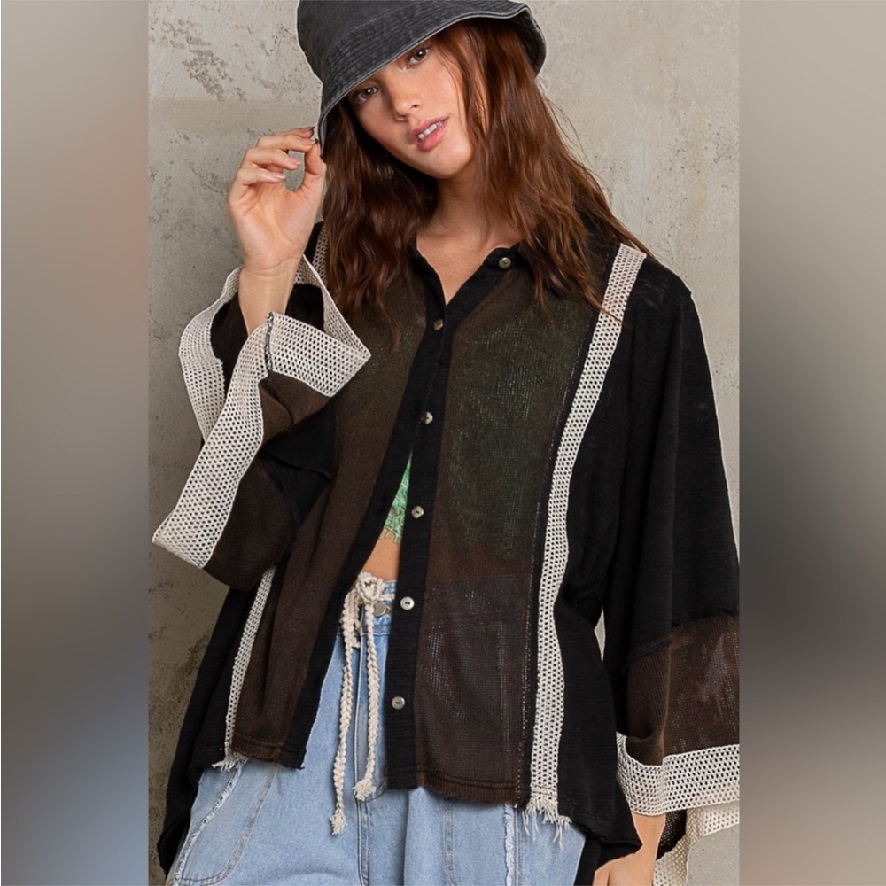 POL Black and Cream Button-Up Top NWOT